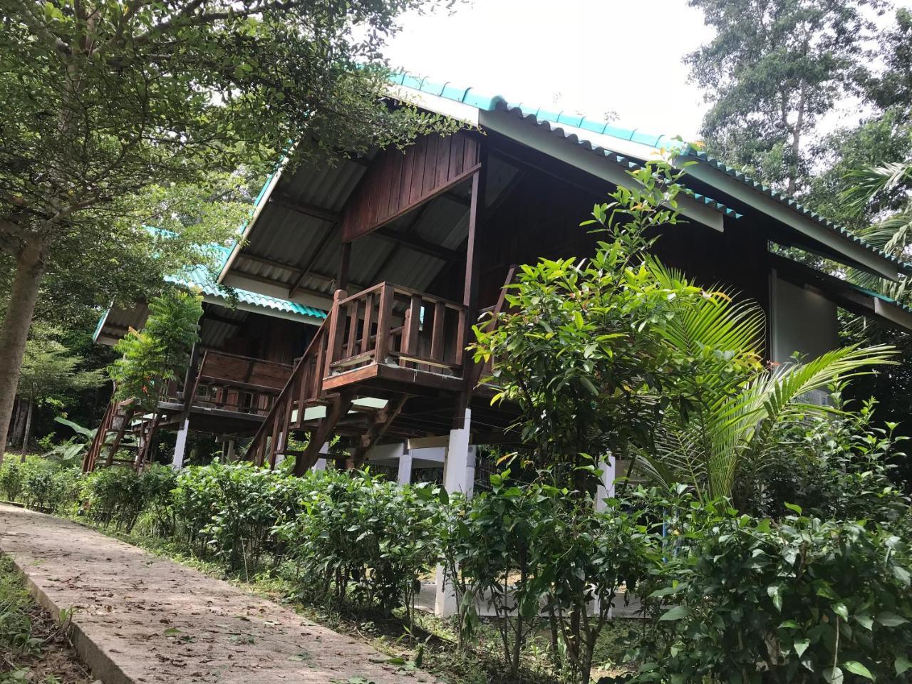 Rasta House,,Koh Phayam Hotel Exterior photo